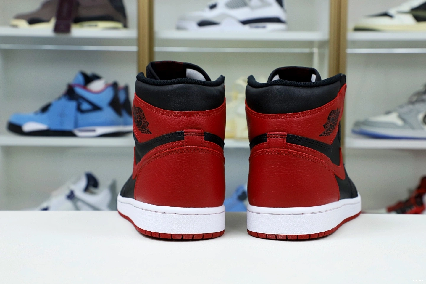 OG 1 JORDAN AIR HIGH 'BRED' RETRO 0726